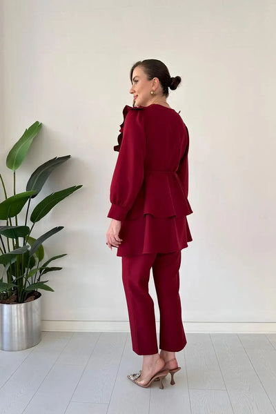 Compleu Elora